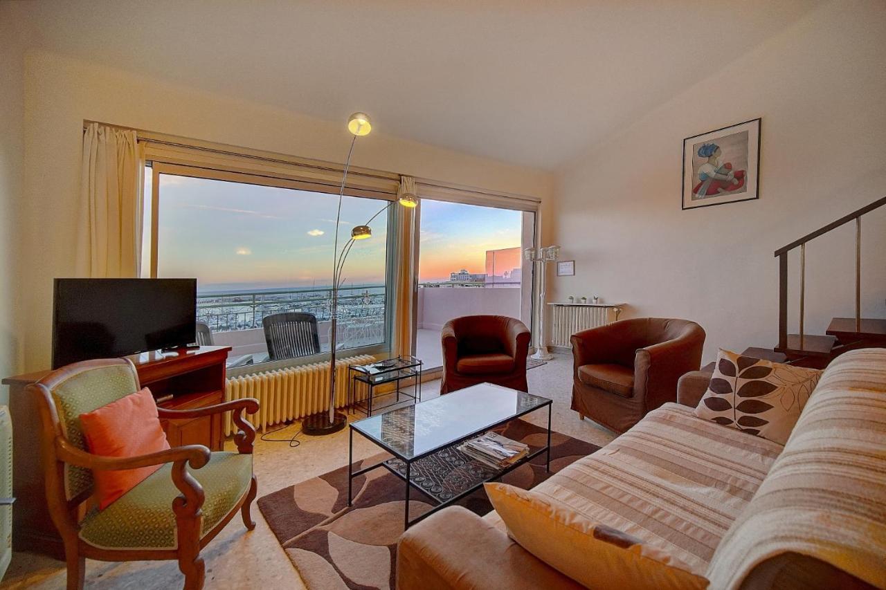 Superbe Duplex Idealement Situe Proche Plages Avec Grande Terrasse Vue Port !L A1B59 Кан Екстериор снимка