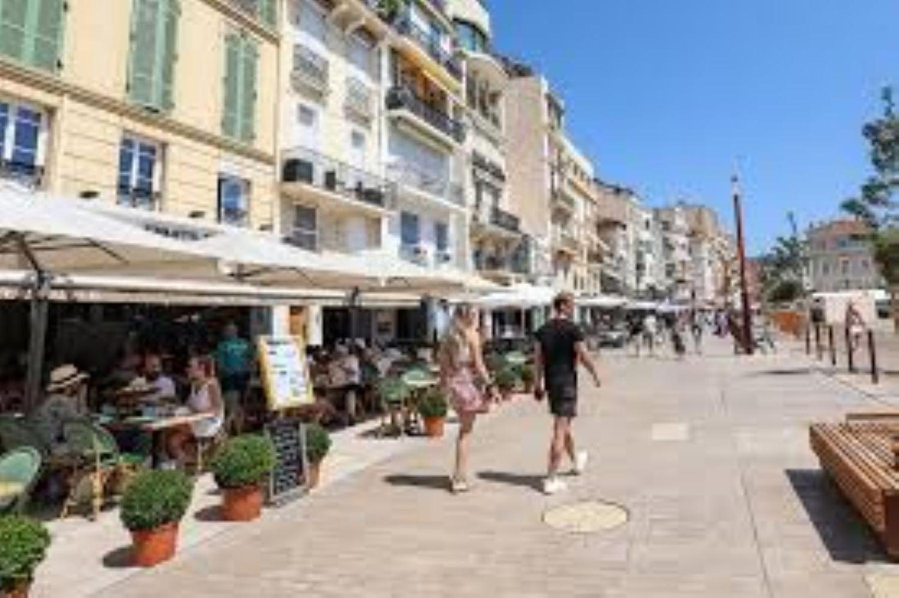 Superbe Duplex Idealement Situe Proche Plages Avec Grande Terrasse Vue Port !L A1B59 Кан Екстериор снимка